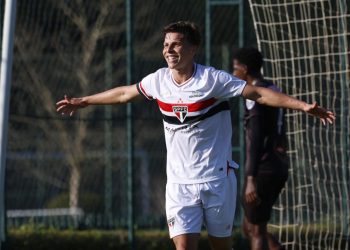 São Paulo F.C. – Sub-20 vence Mauá pela Paulista e mantém liderança