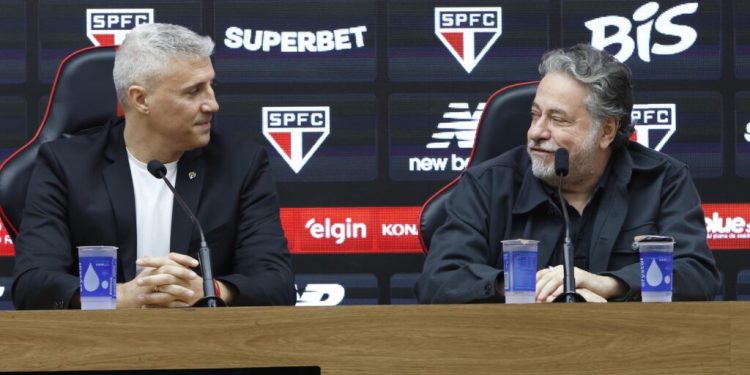São Paulo F.C. – Crespo: “É ter prazer de pertencer a um lugar mágico e com muita história” São Paulo F.C. – Crespo: “É ter prazer de pertencer a um lugar mágico e com muita história”