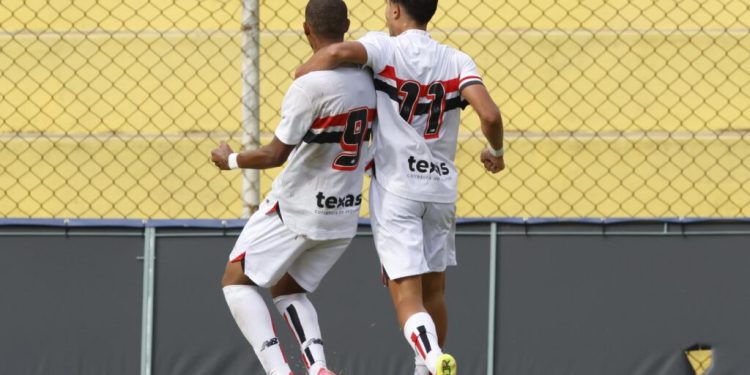 São Paulo F.C. – Sub-20 goleia e assume liderança do grupo no Paulista São Paulo F.C. – Sub-20 goleia e assume liderança do grupo no Paulista