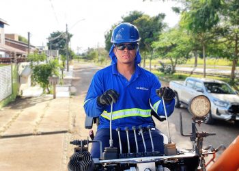 Da sala de aula para o mercado de trabalho: capacitação profissional gera oportunidade para aluno do Projeto Mãos e Obras