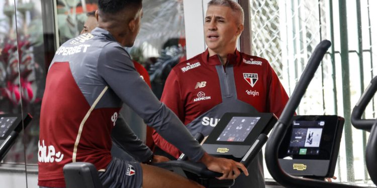 São Paulo F.C. – Elenco se reapresenta, tem primeiro contato com Crespo e realiza avaliações físicas
