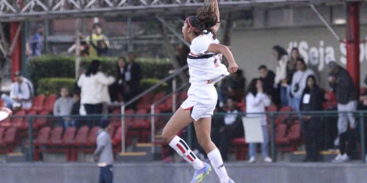 São Paulo F.C. – São Paulo vence o Santo André e mantém invencibilidade no Paulistão Sub-15 São Paulo F.C. – São Paulo vence o Santo André e mantém invencibilidade no Paulistão Sub-15