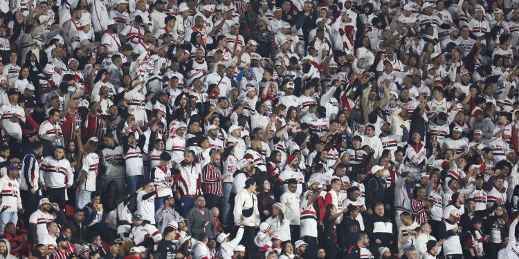 São Paulo F.C. – São Paulo recebe o Fluminense pelo Brasileirão São Paulo F.C. – São Paulo recebe o Fluminense pelo Brasileirão