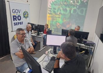 Governo de RO fortalece desenvolvimento rural com ação de regularização fundiária em Alta Floresta d’Oeste e região Governo de RO fortalece desenvolvimento rural com ação de regularização fundiária em Alta Floresta d’Oeste e região
