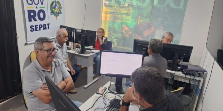 Governo de RO fortalece desenvolvimento rural com ação de regularização fundiária em Alta Floresta d’Oeste e região Governo de RO fortalece desenvolvimento rural com ação de regularização fundiária em Alta Floresta d’Oeste e região