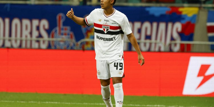 São Paulo F.C. – Cirurgia de Ryan Francisco é bem sucedida São Paulo F.C. – Cirurgia de Ryan Francisco é bem sucedida