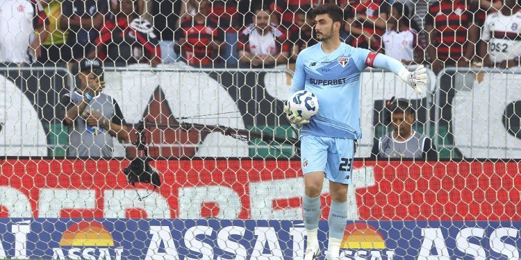 São Paulo F.C. – Rafael lamenta derrota no Brasileirão São Paulo F.C. – Rafael lamenta derrota no Brasileirão
