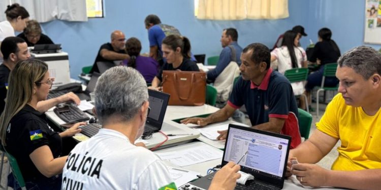 Distrito de União Bandeirantes, em Porto Velho, recebe última edição de julho do programa Rondônia Cidadã Distrito de União Bandeirantes, em Porto Velho, recebe última edição de julho do programa Rondônia Cidadã
