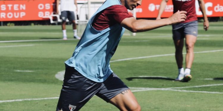 São Paulo F.C. – Elenco se reapresenta e visa o Majestoso São Paulo F.C. – Elenco se reapresenta e visa o Majestoso