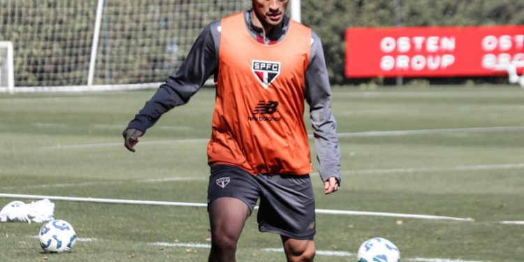 São Paulo F.C. – Elenco se reapresenta após vitória no Majestoso São Paulo F.C. – Elenco se reapresenta após vitória no Majestoso