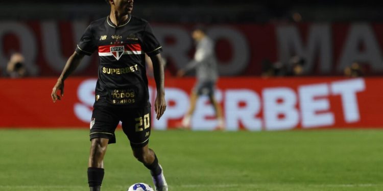 São Paulo F.C. – André Silva e Marcos Antonio passam por exames e têm lesões diagnosticadas São Paulo F.C. – André Silva e Marcos Antonio passam por exames e têm lesões diagnosticadas