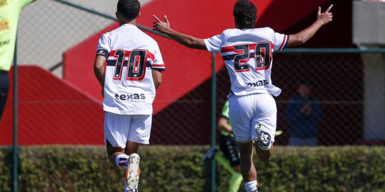 São Paulo F.C. – Sub-20 goleia e avança em primeiro do grupo no Paulista