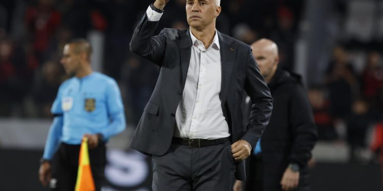 São Paulo F.C. – Crespo analisa duelo com o Athletico-PR