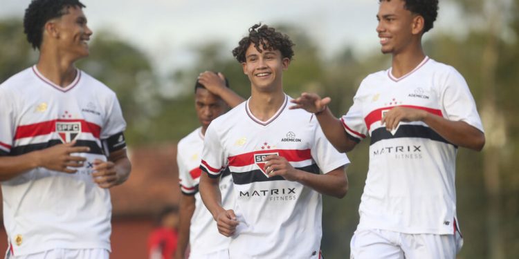 São Paulo F.C. – Laterais do Tricolor são convocados para Seleção Brasileira Sub-17