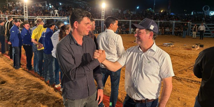 Deputado Pedro Fernandes participa da 19ª Expour em Urupá e destaca união de forças pelo setor produtivo e cultural Deputado Pedro Fernandes participa da 19ª Expour em Urupá e destaca união de forças pelo setor produtivo e cultural
