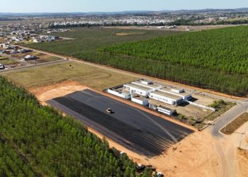 Cerca de 6 mil metros quadrados de pista para provas práticas de trânsito são construídos pelo governo de RO em Ariquemes