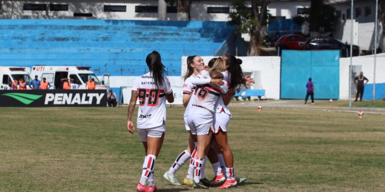 São Paulo F.C. – Fora de casa, São Paulo vence o Taubaté no Paulistão Feminino São Paulo F.C. – Fora de casa, São Paulo vence o Taubaté no Paulistão Feminino