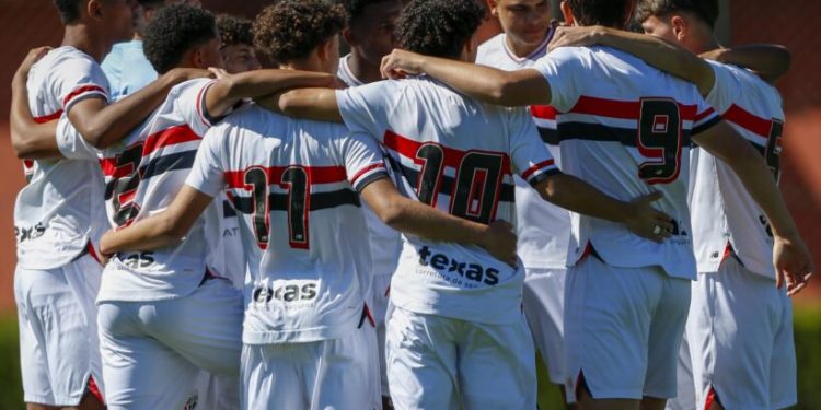 São Paulo F.C. – São Paulo é superado no Brasileiro Sub-17 São Paulo F.C. – São Paulo é superado no Brasileiro Sub-17