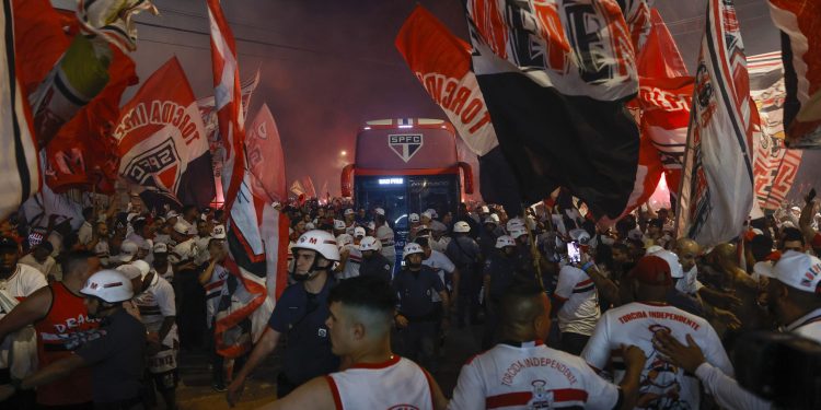 São Paulo F.C. – Tricolor recebe a LDU pelo decisivo confronto nas quartas de final da CONMEBOL Libertadores São Paulo F.C. – Tricolor recebe a LDU pelo decisivo confronto nas quartas de final da CONMEBOL Libertadores