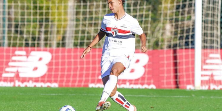 São Paulo F.C. – Em Cotia, São Paulo enfrenta o Cuiabá pelo Brasileiro Sub-17 São Paulo F.C. – Em Cotia, São Paulo enfrenta o Cuiabá pelo Brasileiro Sub-17