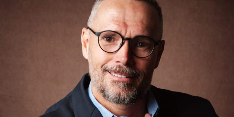Gustavo Hohendorff: o autor, palestrante e mentor que transforma vidas com a Reprogramação Comportamental Positiva Gustavo Hohendorff: o autor, palestrante e mentor que transforma vidas com a Reprogramação Comportamental Positiva