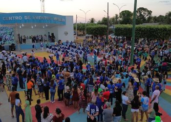 Desfile de 7 de Setembro mobiliza 2 mil pessoas e homenageia pioneiros em Rio Crespo