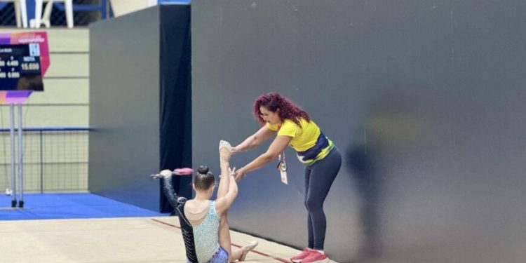 Professores garantem apoio técnico e emocional aos atletas de Rondônia nos Jogos da Juventude 2025 Professores garantem apoio técnico e emocional aos atletas de Rondônia nos Jogos da Juventude 2025