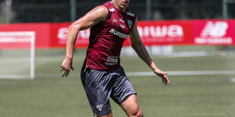 São Paulo F.C. – Elenco se reapresenta após vitória sobre o Botafogo e inicia preparação para enfrentar a LDU pela CONMEBOL Libertadores São Paulo F.C. – Elenco se reapresenta após vitória sobre o Botafogo e inicia preparação para enfrentar a LDU pela CONMEBOL Libertadores