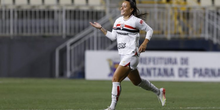 São Paulo F.C. – São Paulo vence o Majestoso e está na semifinal da Copa do Brasil Feminina