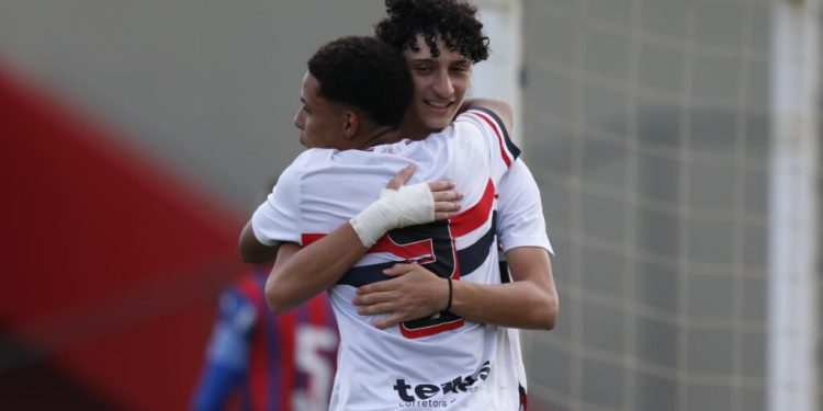 São Paulo F.C. – Sub-17 vence o Bahia pelo Brasileirão São Paulo F.C. – Sub-17 vence o Bahia pelo Brasileirão