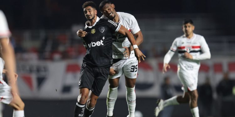 São Paulo F.C. – Dinneno e Sabino comentam sobre a vitória no MorumBIS São Paulo F.C. – Dinneno e Sabino comentam sobre a vitória no MorumBIS
