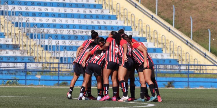 São Paulo F.C. – São Paulo é superado pelo Santos no Paulistão Feminino Sub-20 São Paulo F.C. – São Paulo é superado pelo Santos no Paulistão Feminino Sub-20