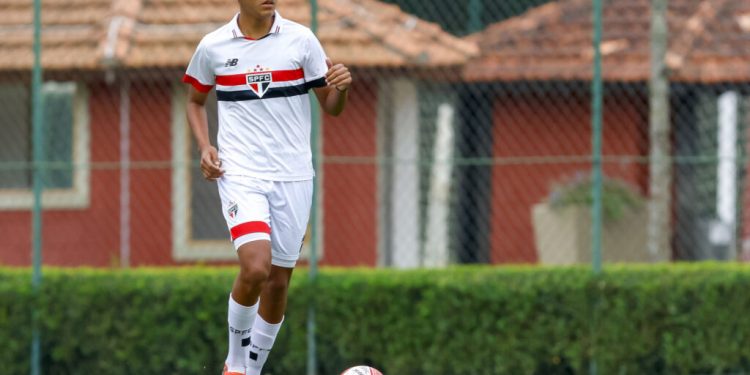 São Paulo F.C. – Lysander é convocado pela Bolívia para disputa do Mundial Sub-17 São Paulo F.C. – Lysander é convocado pela Bolívia para disputa do Mundial Sub-17