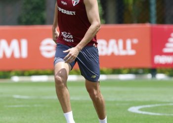 São Paulo F.C. – Ferraresi retorna da seleção e reforça a preparação do Tricolor para o duelo com o Grêmio