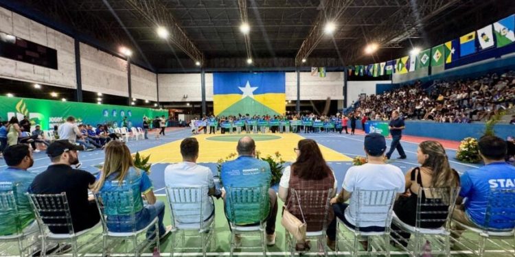 Emoção e tradição marcam a abertura dos Jogos Intermunicipais de Rondônia 2025 em Ji-Paraná