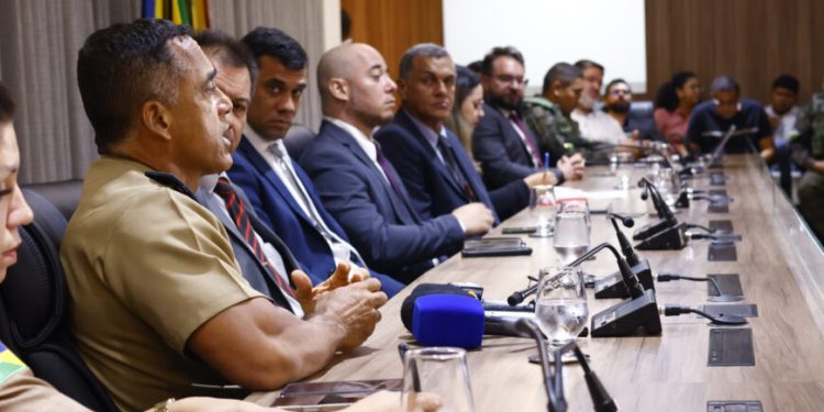 Ação conjunta reforça compromisso de Rondônia no combate às queimadas e preservação ambiental Ação conjunta reforça compromisso de Rondônia no combate às queimadas e preservação ambiental