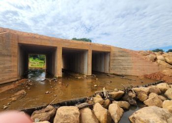Governo de RO conclui galeria de concreto e aço sobre Rio Serra Verde, na Rodovia-466, entre Jaru e Bom Jesus