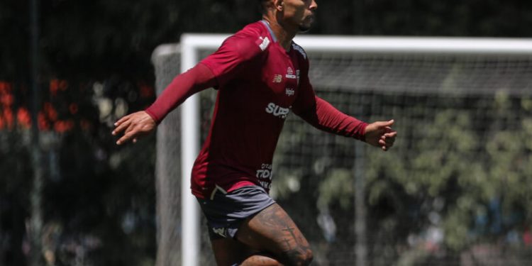 São Paulo F.C. – Elenco se reapresenta e abre preparação para enfrentar o Fortaleza São Paulo F.C. – Elenco se reapresenta e abre preparação para enfrentar o Fortaleza