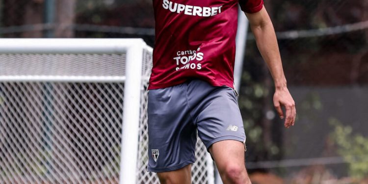 São Paulo F.C. – Elenco se reapresenta e dá continuidade aos preparativos para enfrentar o Vasco da Gama São Paulo F.C. – Elenco se reapresenta e dá continuidade aos preparativos para enfrentar o Vasco da Gama