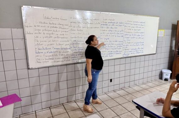 Governo de RO institui novo auxílio-deslocamento e reajusta auxílio-alimentação da Educação