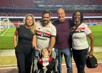 São Paulo F.C. – Diretoria de Acessibilidade realiza ação com torcedor mirim
