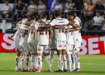 São Paulo F.C. – Tricolor enfrenta o Corinthians pelo Brasileirão