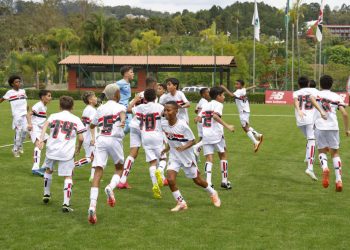 São Paulo F.C. – Fora de casa, Sub-11 goleia o Corinthians pela semifinal do Paulista