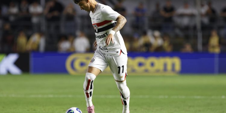 São Paulo F.C. – Ferreira valoriza a equipe e projeta a sequência do Brasileiro São Paulo F.C. – Ferreira valoriza a equipe e projeta a sequência do Brasileiro