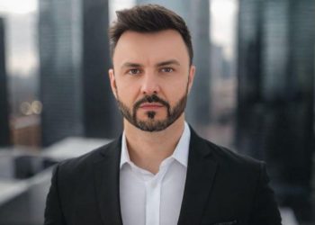 Douglas Gaichi, conhecido como o guru dos famosos, é coach e mentor em inteligência