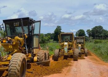 Melhorias na RO-383, que liga o município de Cacoal a Espigão, é realizada pelo governo de RO