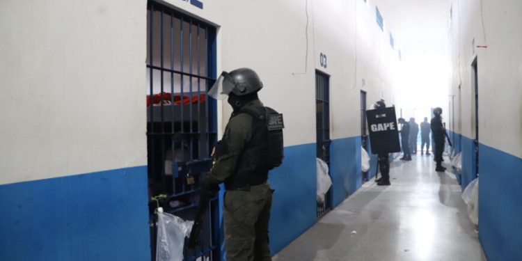 Governo de RO integra a 9ª fase da Operação Mute para reforçar a segurança no sistema prisional Governo de RO integra a 9ª fase da Operação Mute para reforçar a segurança no sistema prisional
