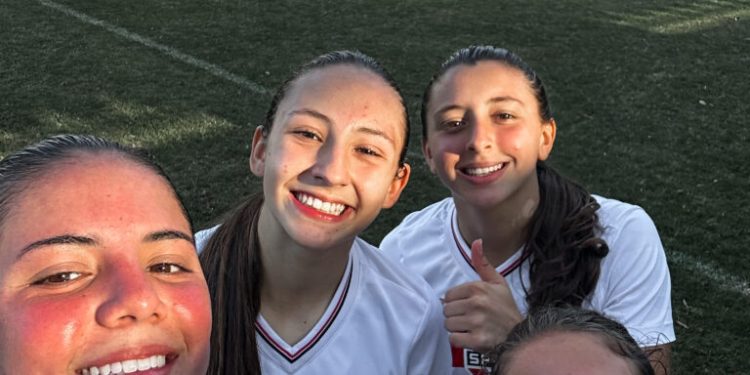 São Paulo F.C. – São Paulo vence o Referência no jogo de ida das quartas de final do Paulistão Feminino Sub-17 São Paulo F.C. – São Paulo vence o Referência no jogo de ida das quartas de final do Paulistão Feminino Sub-17