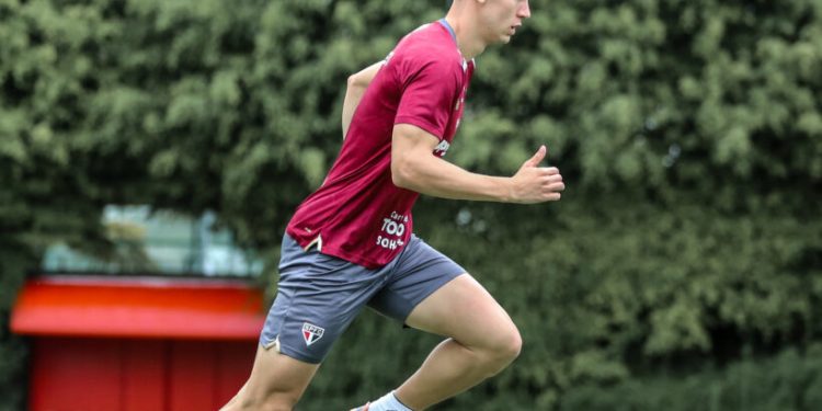 São Paulo F.C. – Tricolor entra na reta final da preparação para o clássico com o Corinthians São Paulo F.C. – Tricolor entra na reta final da preparação para o clássico com o Corinthians