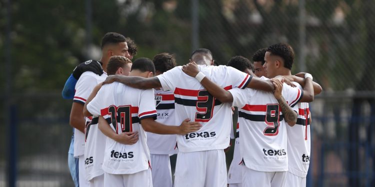 São Paulo F.C. – Sub-20 recebe o Fortaleza em Cotia pela Copa do Brasil São Paulo F.C. – Sub-20 recebe o Fortaleza em Cotia pela Copa do Brasil
